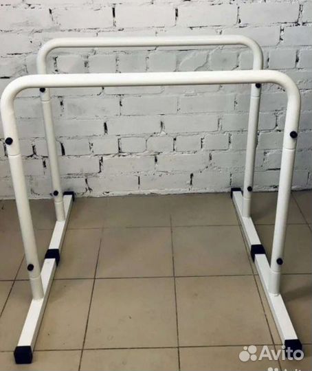 Напольные брусья