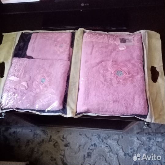 Набор махровых полотенец