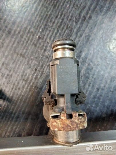 Форсунка топливная Chery Tiggo T11 4G64S4M 2007