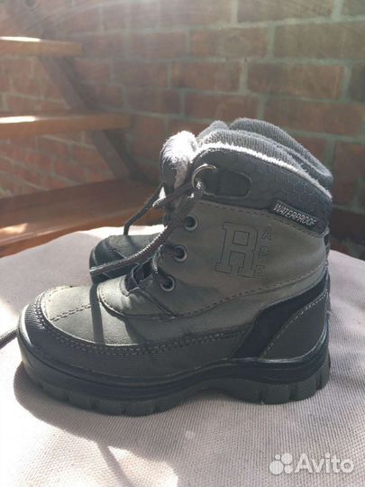 Ботинки демисезонные размер 23