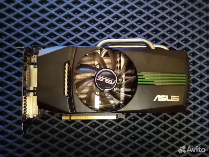 Видео карта GTX560 Ti