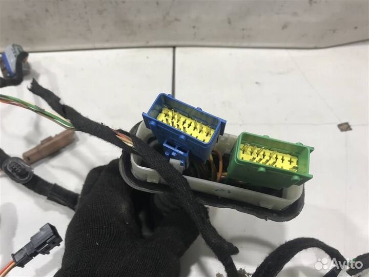 Проводка двери Peugeot 308 2007