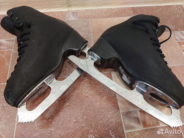 Коньки фигурные edea chorus