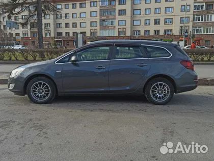 Дефлекторы окон для Opel Astra J Sports Tourer