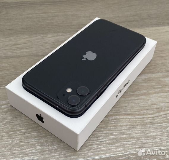 iPhone 11, 64 ГБ