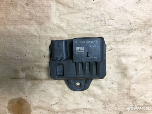Реле свечей накала BMW X3 F25 10-14