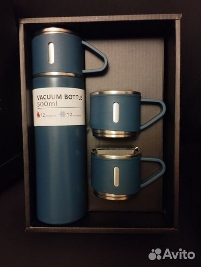 Термос и 3 кружки. Подарочный набор