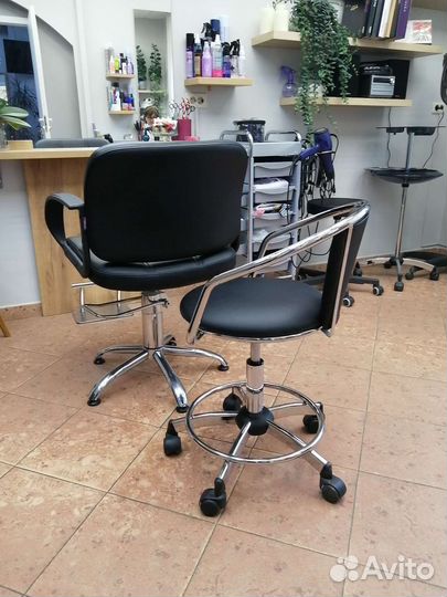 Стул для мастера Beauty Chair w5