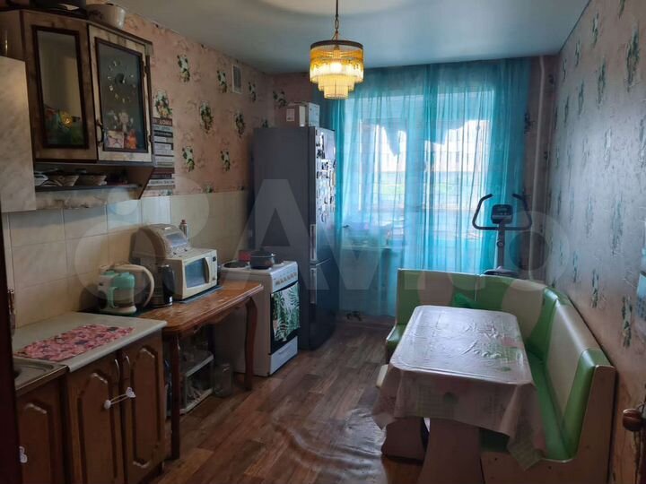 1-к. квартира, 42 м², 9/14 эт.