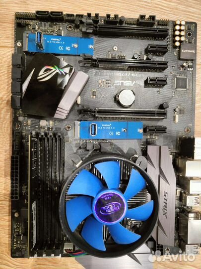 Материнская плата с процессором и памятью