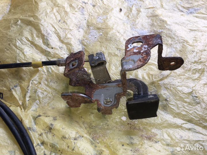 Замок личинка багажника Mazda 626 GE 91-97 гг