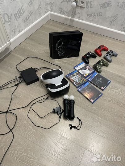Sony PlayStation PS4 + шлем VR