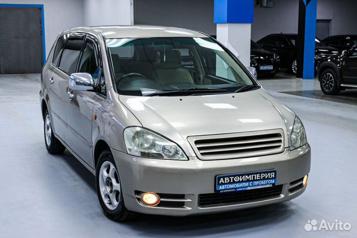 Toyota Ipsum 2.4 AT, 2002, 370 000 км