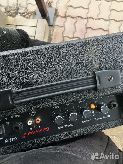 Комбоусилитель