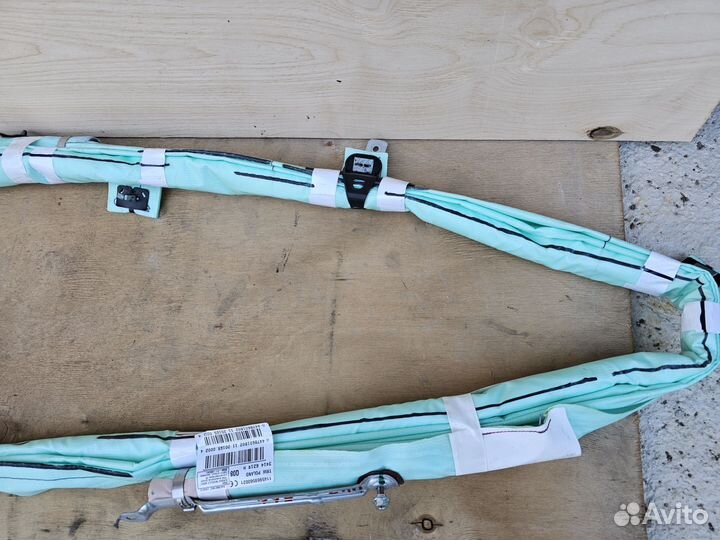 Шторка безопасности левая Mercedes W447