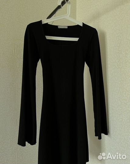 Платье мини черное с завязками