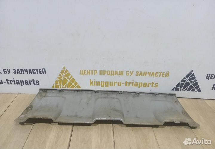 Накладка переднего бампера бу Renault Duster OEM 620728189R