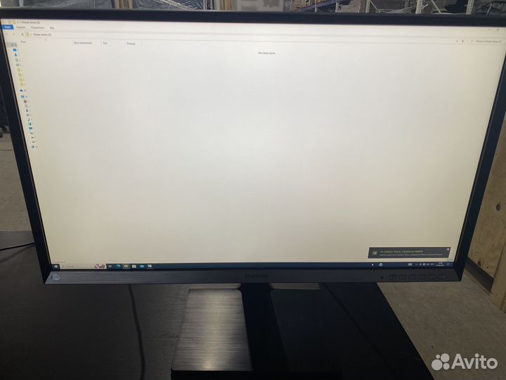 Монитор Samsung 32 дюйма