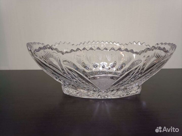 Хрустальная ваза для фруктов