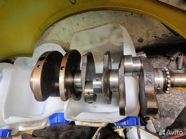 Двигатель по запчастям на audi a6 c5 2.4 APS