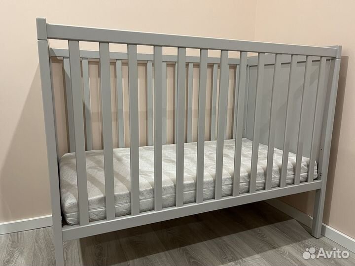 Кроватка икеа сундвик, серый