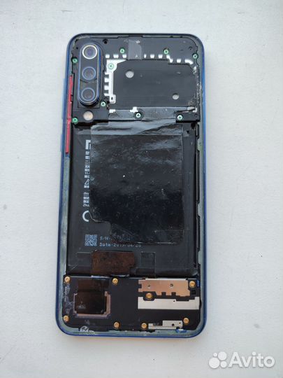 Xiaomi Mi 9 SE, 6/128 ГБ