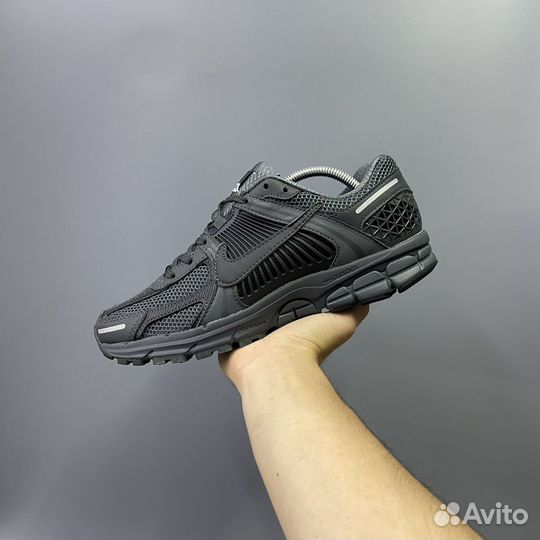 Кроссовки мужские Nike Zoom Vomero 5 Anthracite