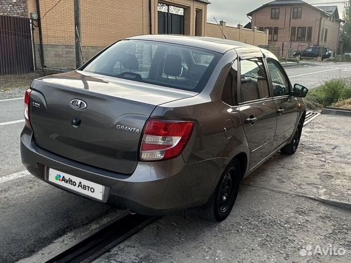 LADA Granta 1.6 МТ, 2016, 185 000 км
