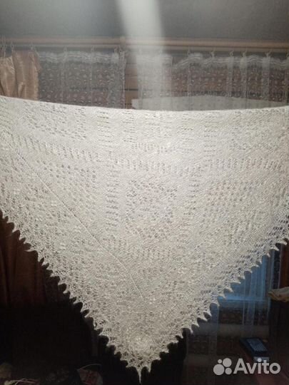 Пуховый платок, шаль