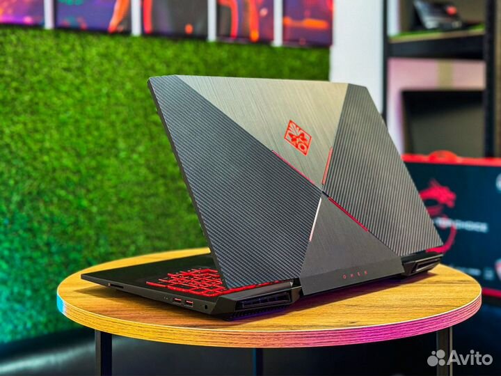 Ноутбук HP Omen: Intel i7 + GTX 1050Ti