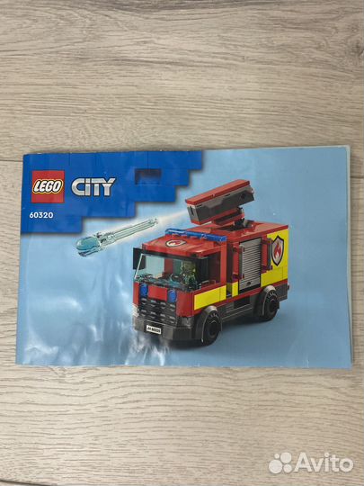 Lego City пожарная станция 60320