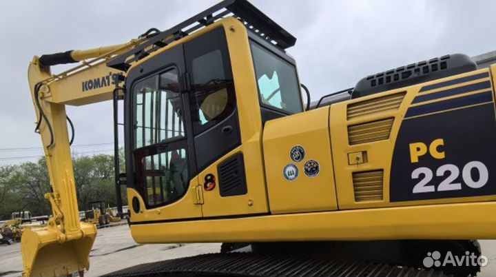 Стекло кузовное экскаватор Komatsu PC 200/300