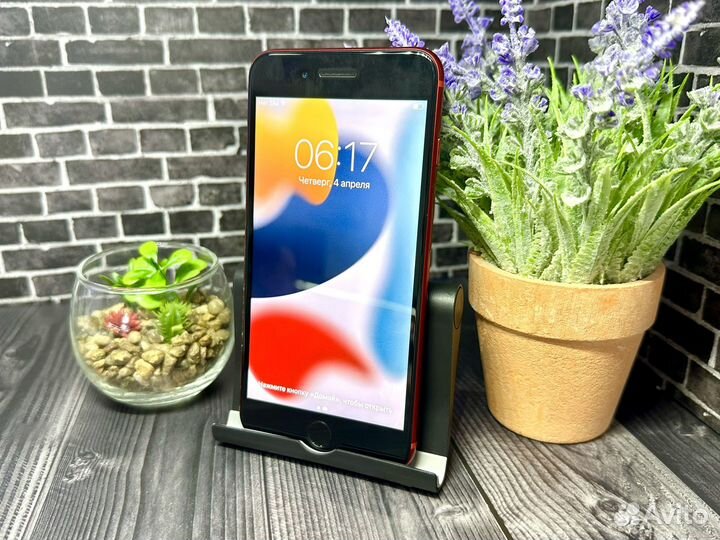 iPhone 8 Plus, 64 ГБ