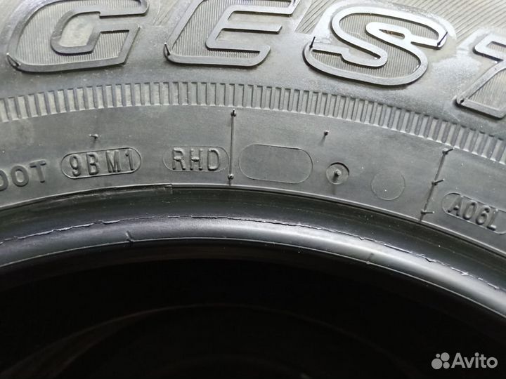 Bridgestone Dueler A/T 245/75 R17