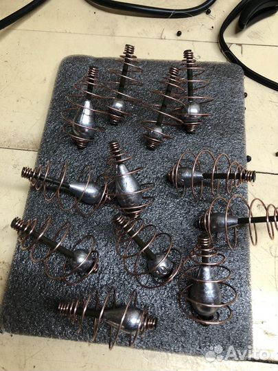 Кормушка пружина