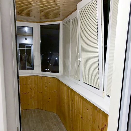 2-к. квартира, 82 м², 13/19 эт.