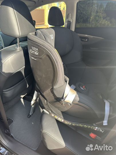 Автокресло Britax Römer Dualfix M