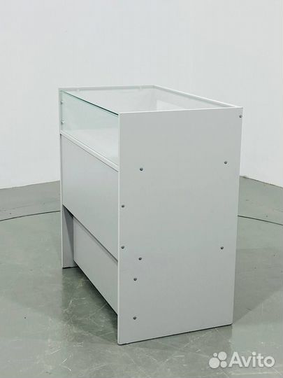 Прилавок торговый стеклянный