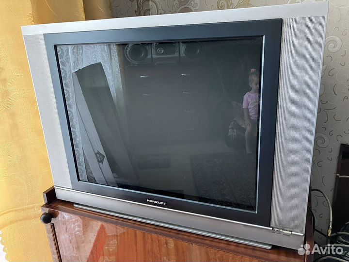 Телевизор горизонт 72 диоганаль