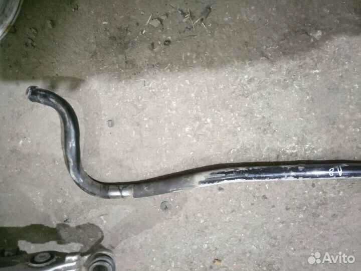 Стабилизатор передний Audi A8 D3 S8