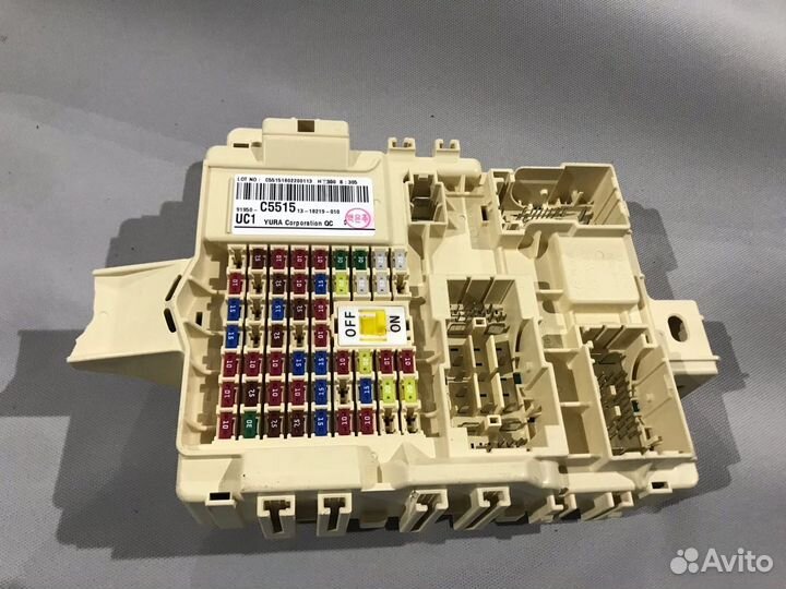 Блок предохранителей салона Kia Sorento Prime 3 UM