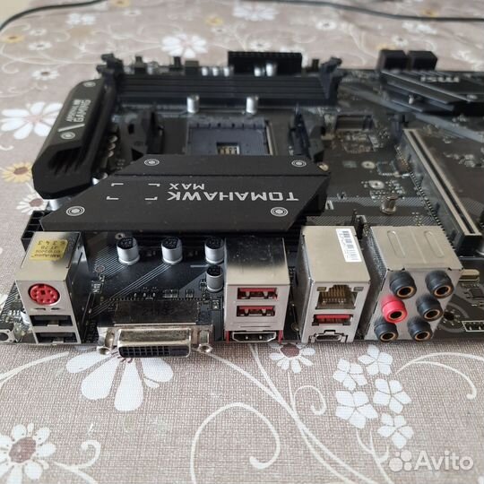 Материнская плата am4 b450