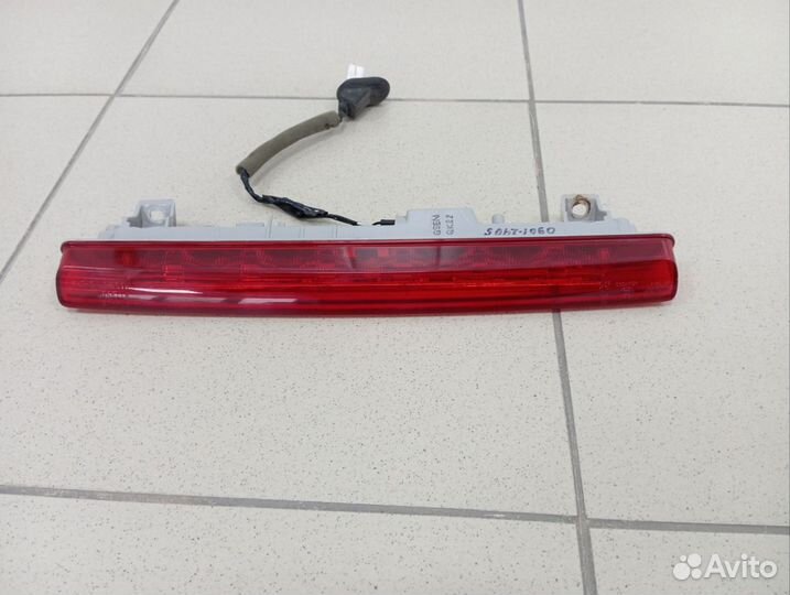 Стоп сигнал крышки багажника Honda Fit 34270-T5AJ3