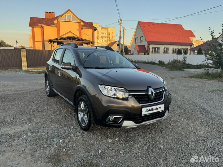 Renault Sandero Stepway 1.6 AT, 2021, 23 700 км