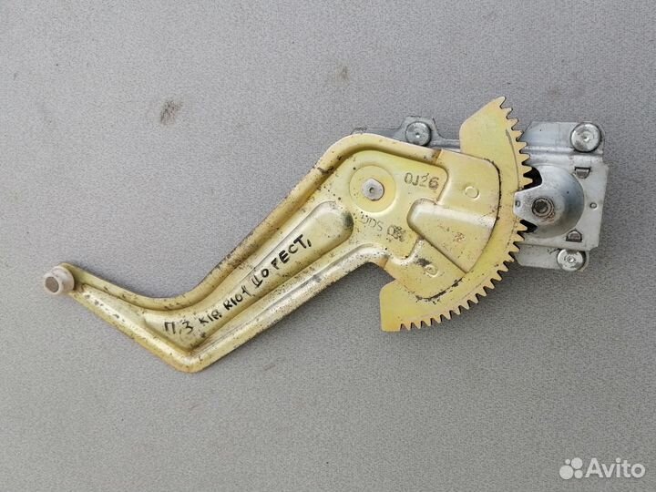 Стеклоподъемный механизм задний Kia Rio 2002-2005