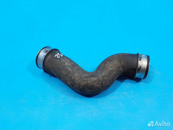 Патрубок интеркулера volkswagen Passat B6 2005-2009