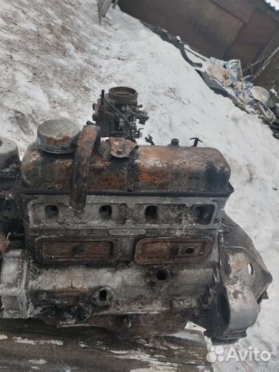 Двигатель на м21