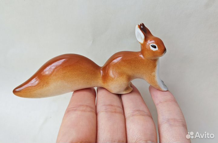 Фарфоровая статуэтка СССР Белка