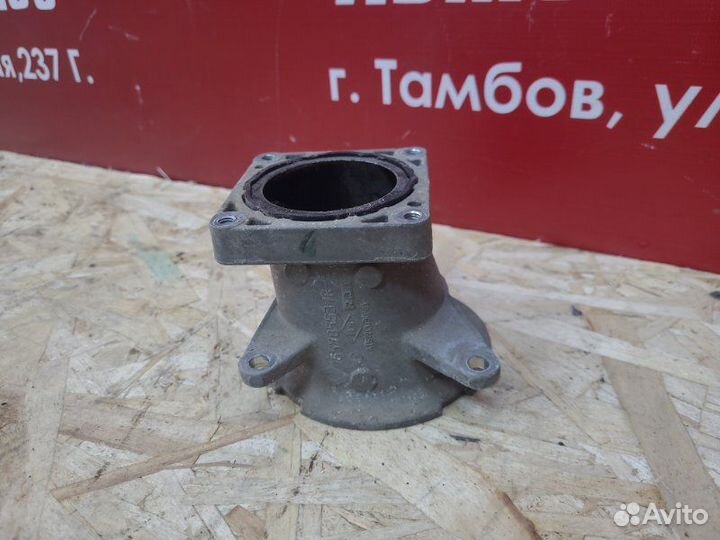 Флянец дроссельной заслонки Renault Logan