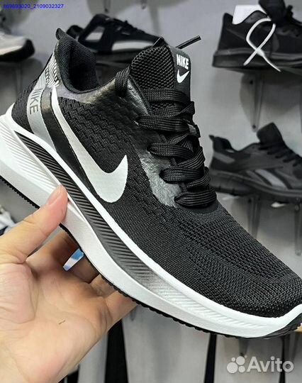 Новейшие кроссовки Nike 40-44 в продаже